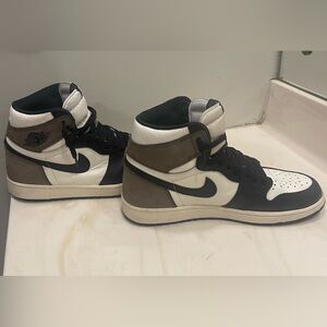 Nike Air Jordan 1 Retro OG High Dark Mocha 555088-105 Used Men's Sz 9.5